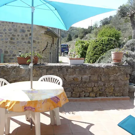 Gites Du Domaine De Serre Long *