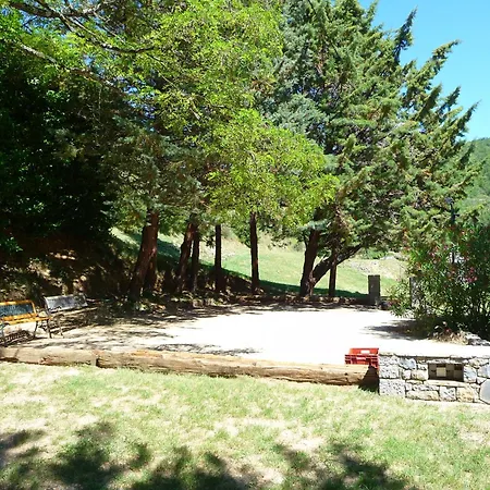 Gites Du Domaine De Serre Long *
