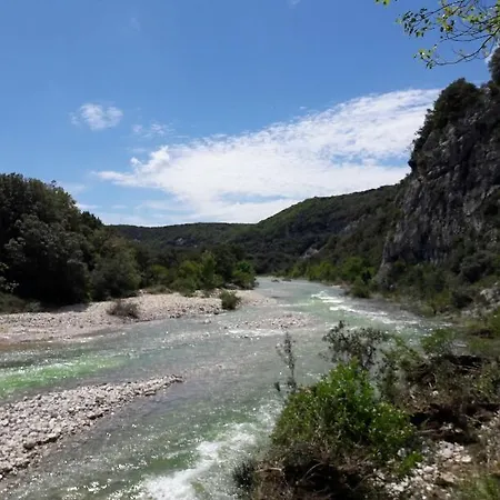 Gites Du Domaine De Serre Long *