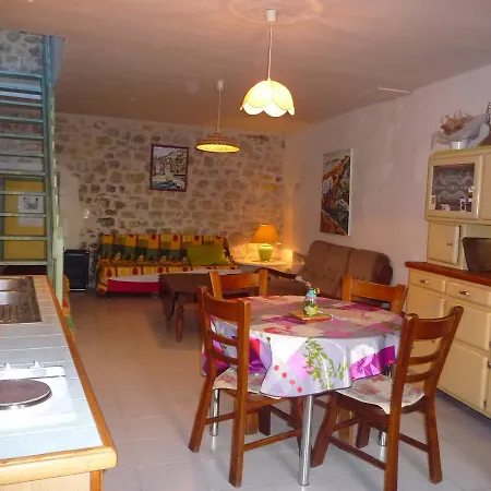 Gites Du Domaine De Serre Long Holiday home *