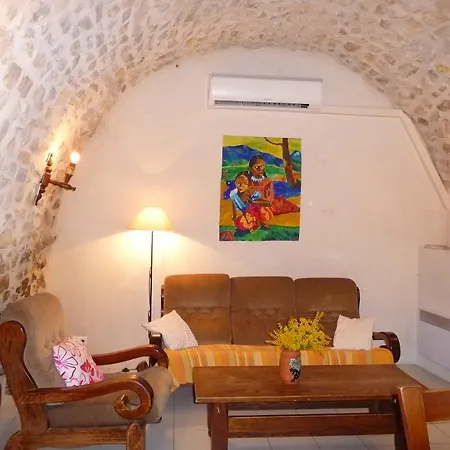 Holiday home Gites Du Domaine De Serre Long Saint-Maurice-d'Ibie